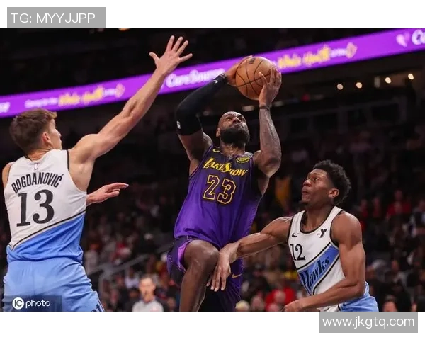 2月2日NBA湖人对阵老鹰精彩直播全程回顾与赛后分析